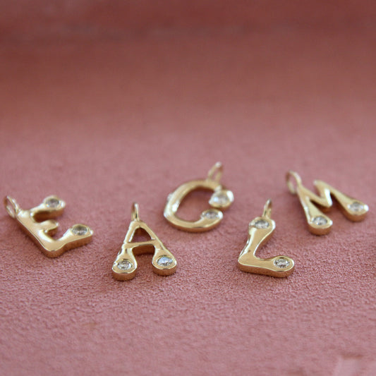 Daydream Initial Charm "C"