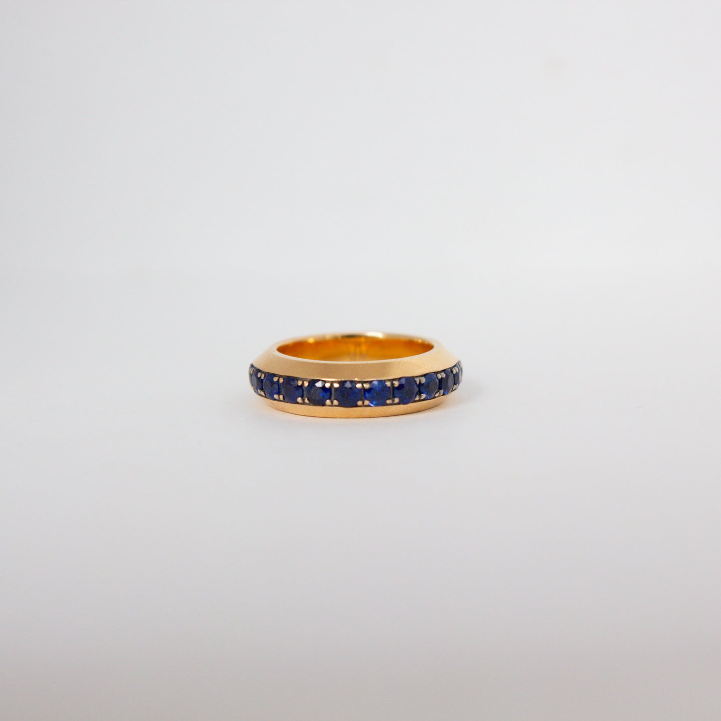 Grant Sapphire Angled Band
