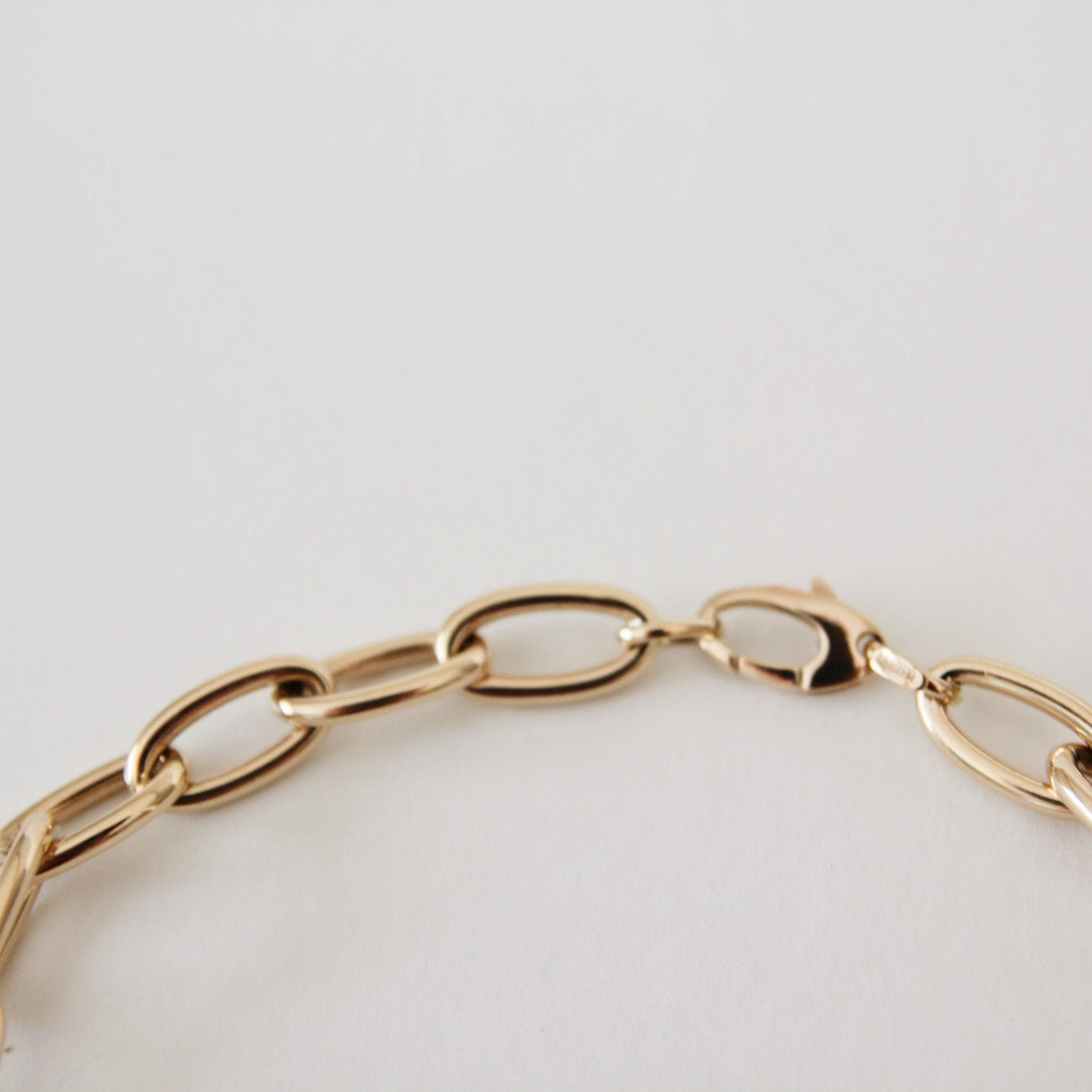 Rivloi 18" Chain