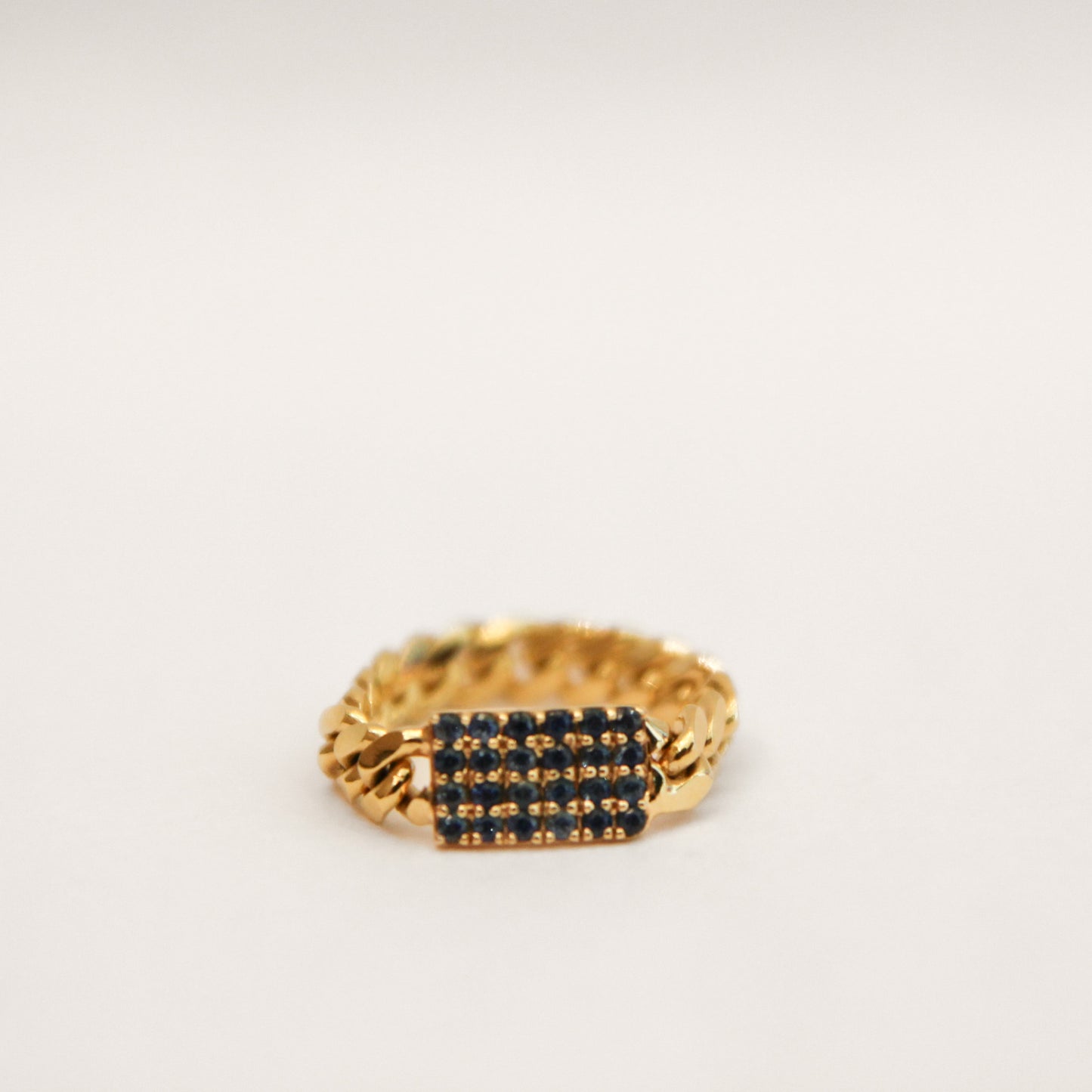 Luis Cuban Link Ring in Sapphire