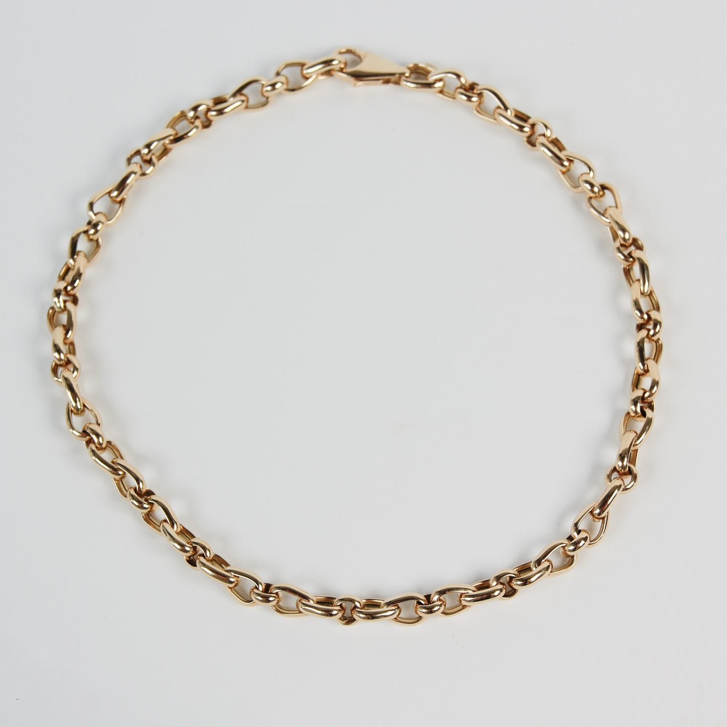 Alternating Sela Chain 18"