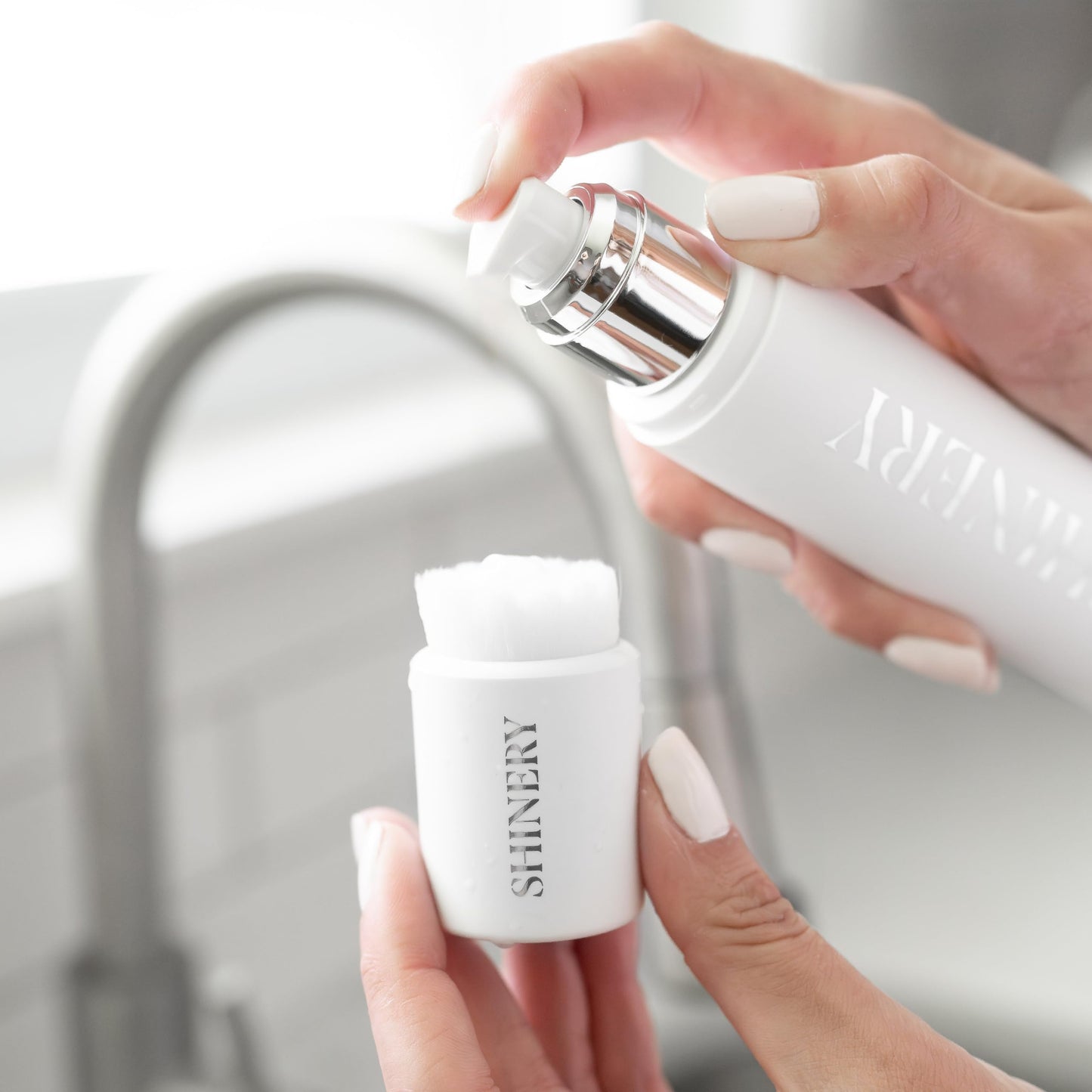 Radiance Wash Jewelry Cleaner & Brush Duo