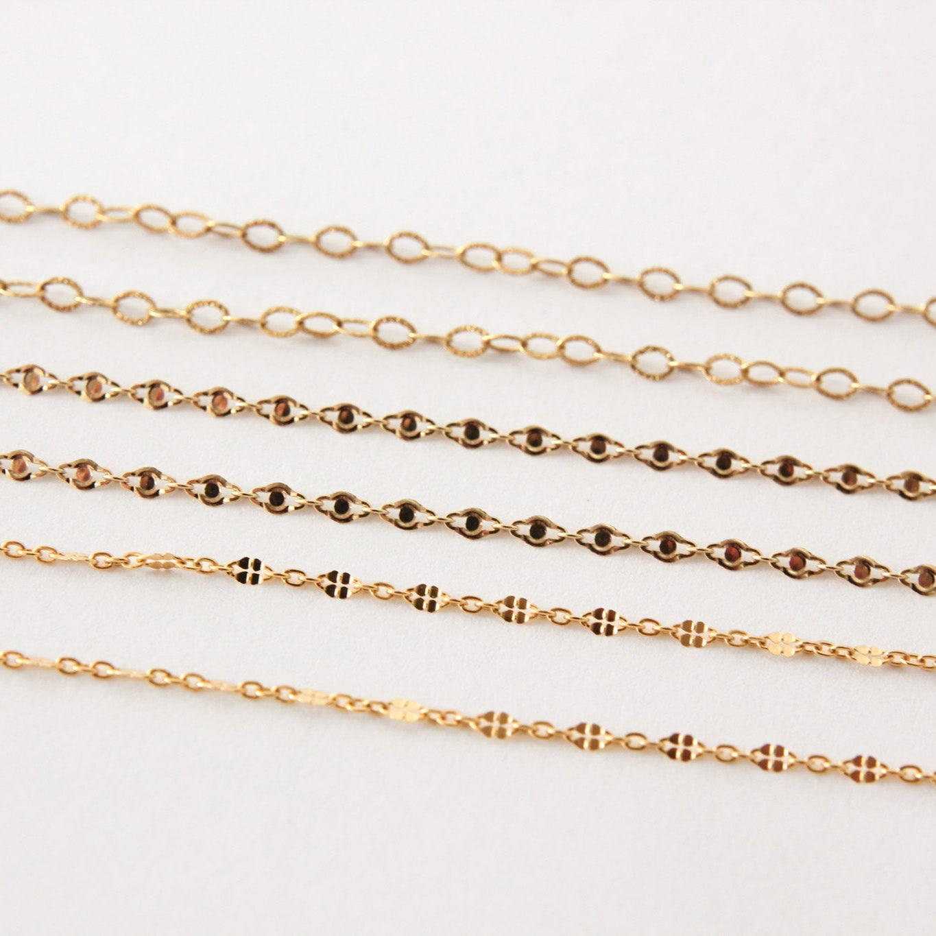 Ava Etch Chain -18"