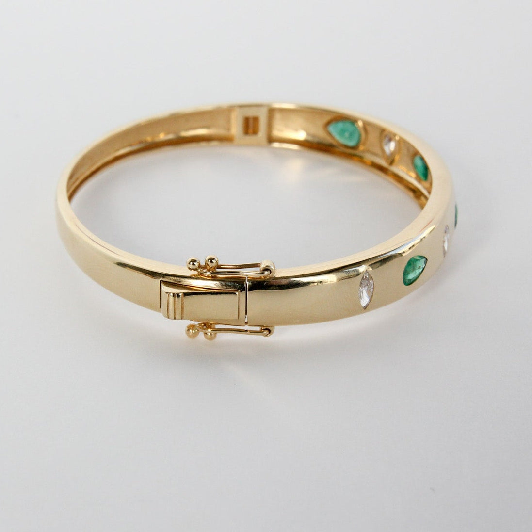Oliver Diamond & Emerald Bangle