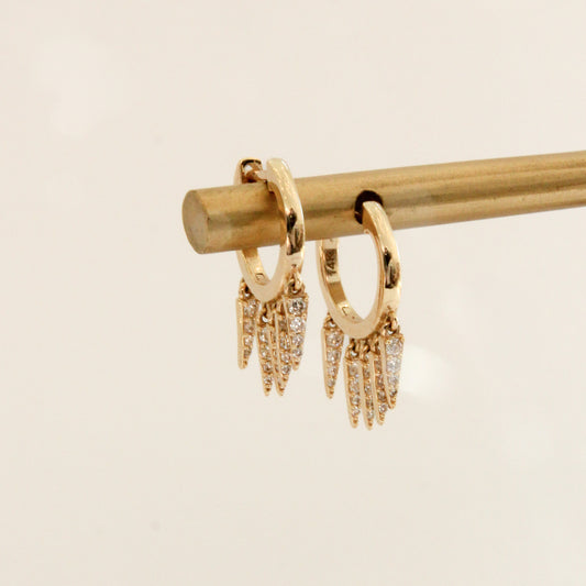 Naomi Dagger Fringe Huggie