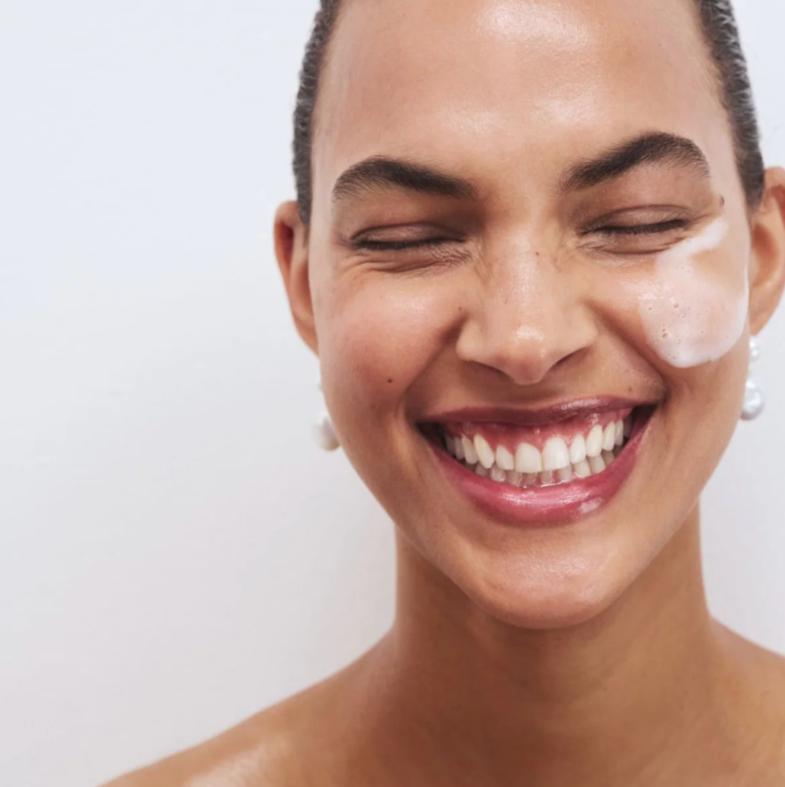 goop Daily Detox Foaming Cleanser