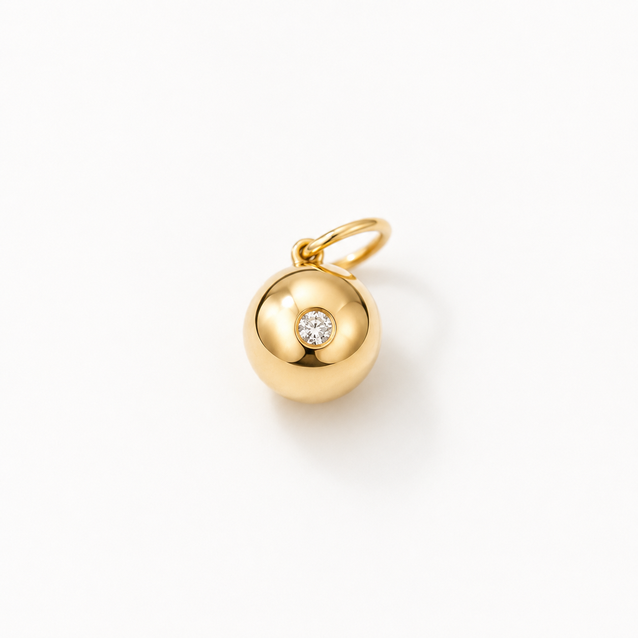 Vero Gold Ball Charm